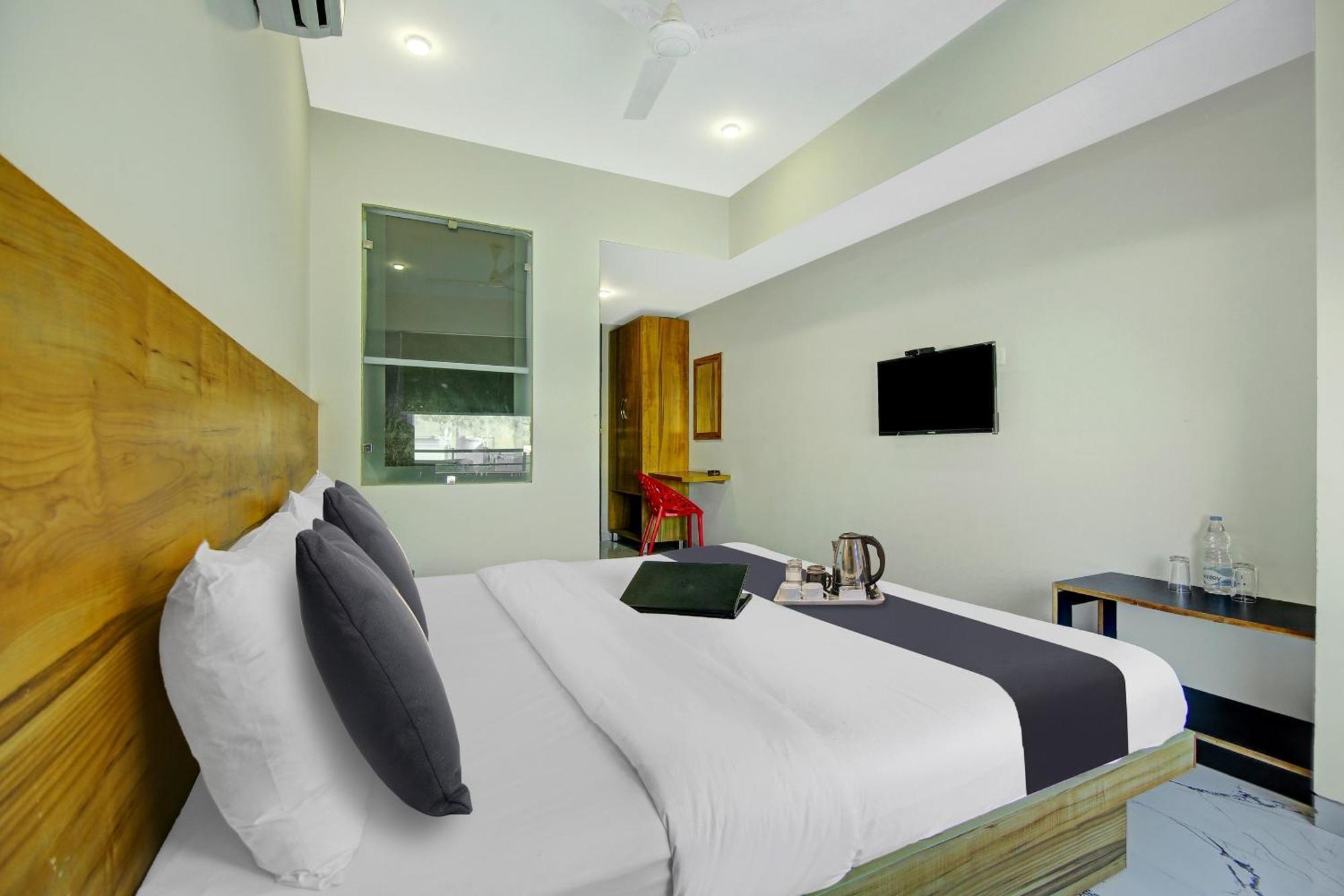 Super Townhouse Geetanjali Inn Gurgaon Exterior foto