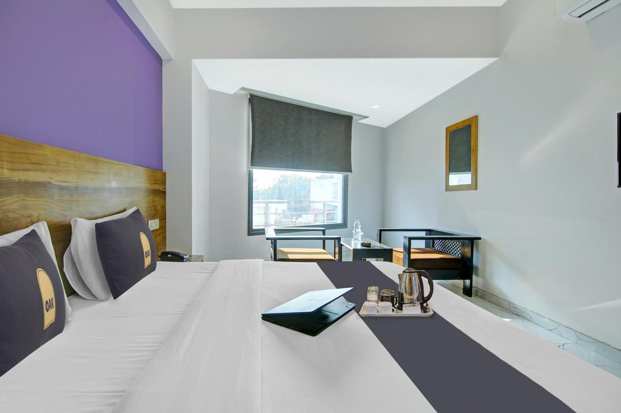 Super Townhouse Geetanjali Inn Gurgaon Exterior foto